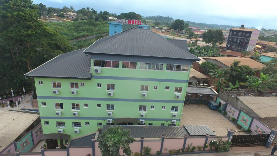 Exterior & Views 2, Hôtel The Place, Mefou et Afamba