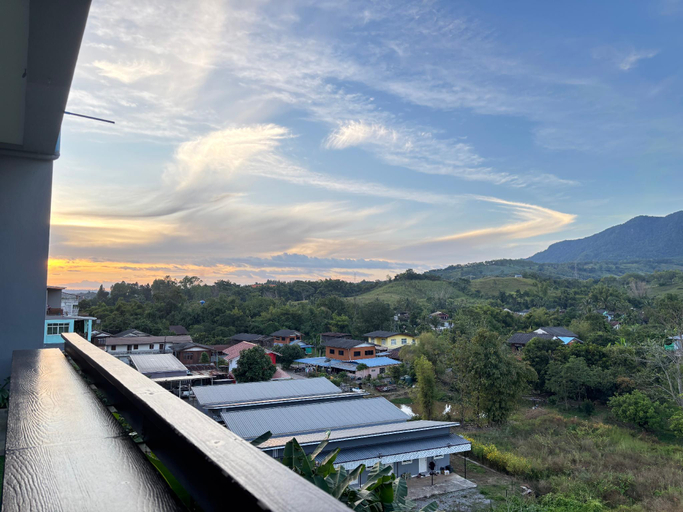 Others 5, Holy Loft, Khao Kho