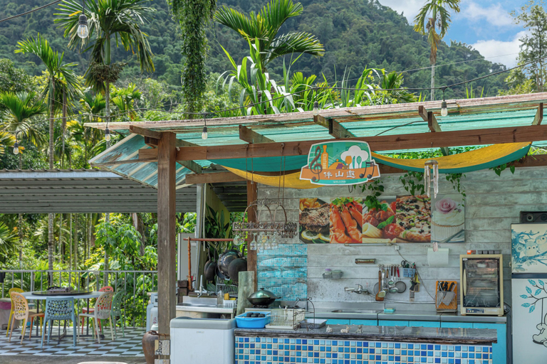 Food & Drinks 5, Hill Side B&B, Nantou