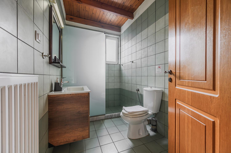 Bathroom 3, Villa Galini, Crete