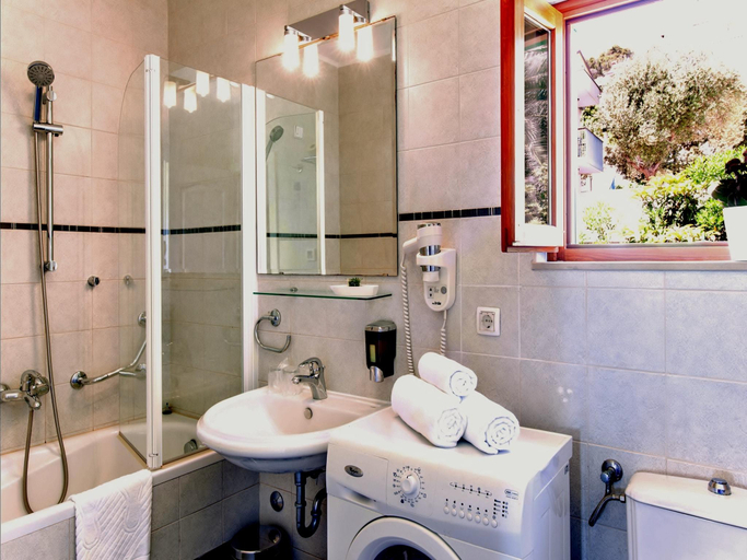 Bathroom, Superb villa with private pool and garden, Hvar