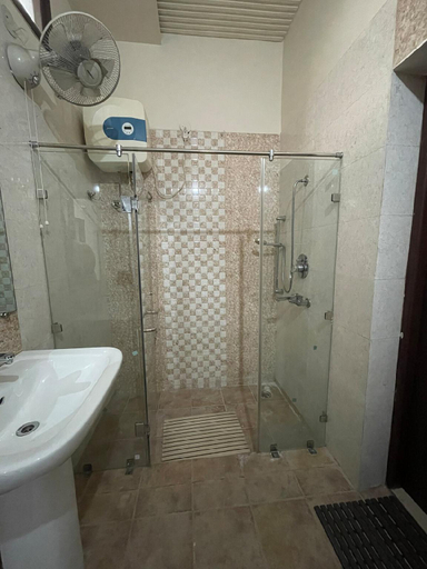 Bathroom, Homestay Urban Oasis, Amritsar
