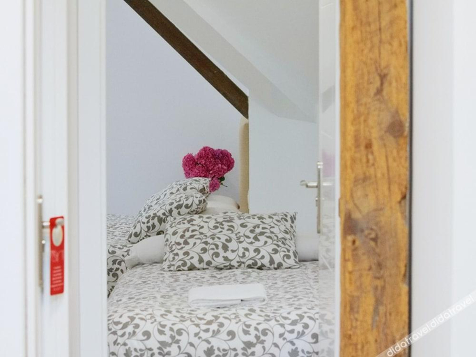 Bedroom 2, Pension Beizama, Guipúzcoa