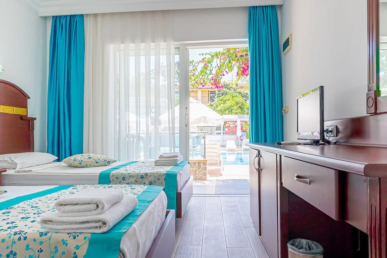 Bedroom 3, Side Sunberk Hotel, Manavgat
