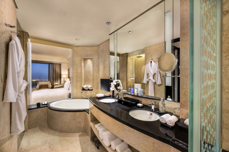 Bathroom 5, Conrad Dubai, Dubai