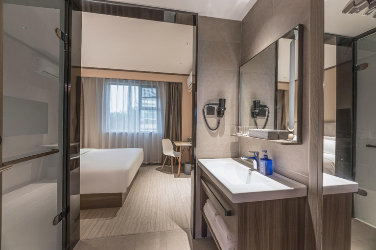 Bathroom 3, Hanting Hotel Nanjing Museum Ming Palace Metro Station, Nanjing
