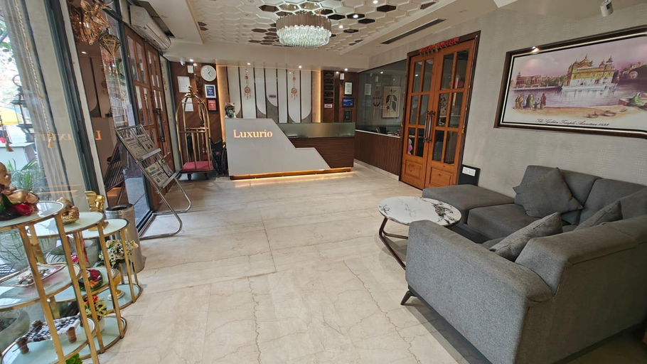 Public Area 2, Hotel Luxurio, Amritsar