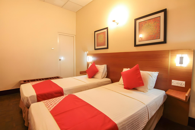 Bedroom 3, Tropic Inn, Dehiwala-Mount Lavinia