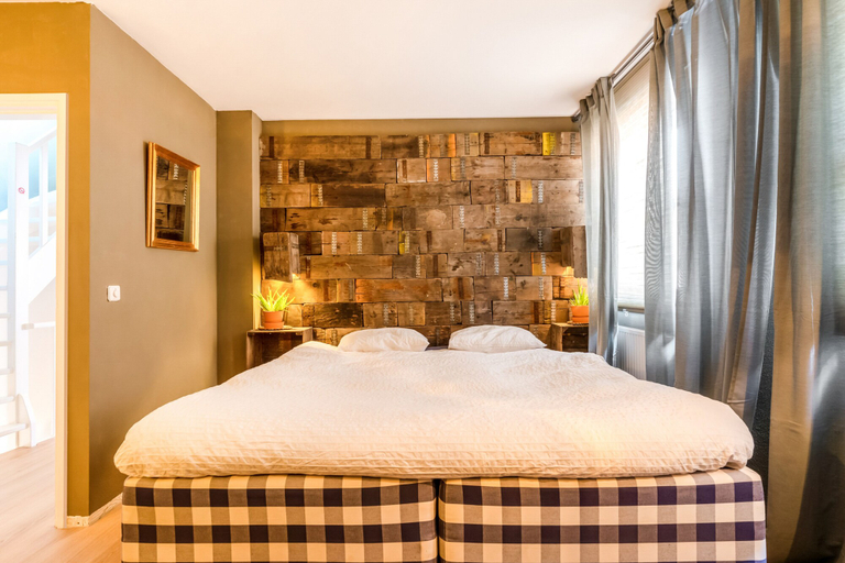 Room 2, Wieler Wellness Huuske with sauna, Beek