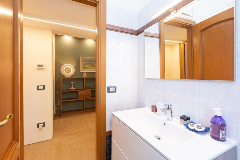 Bathroom 4, Rental in Rome Casa Prati Apartment, Roma
