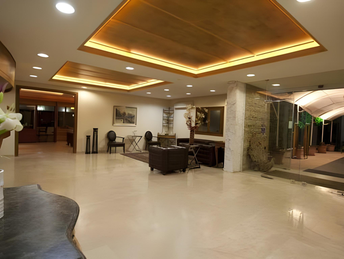 Public Area 5, Monteverde Hotel, El Metn