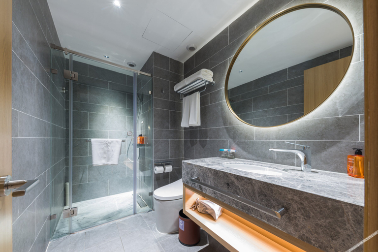 Bathroom 3, Orange Hotel Linzhi Yak Square, Nyingtri