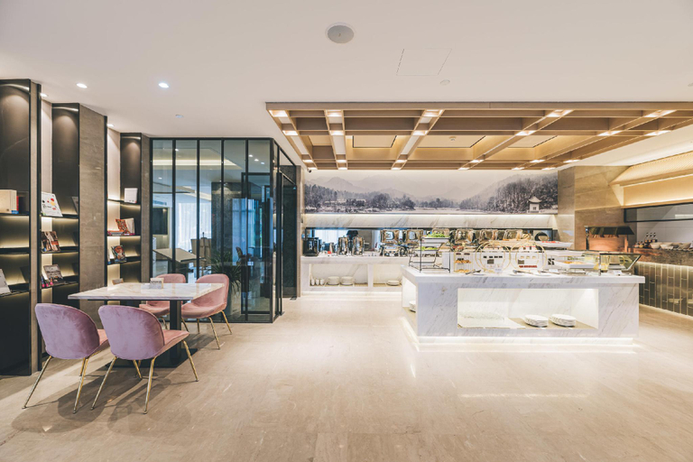Food & Drinks 4, Atour Hotel Jurong Baohua Xianlin Avenue, Zhenjiang