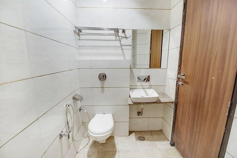 Bathroom, Hotel Pegaam Palace, Amritsar