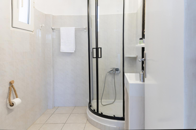 Bathroom 4, Perla Pool Hotel Andros, South Aegean