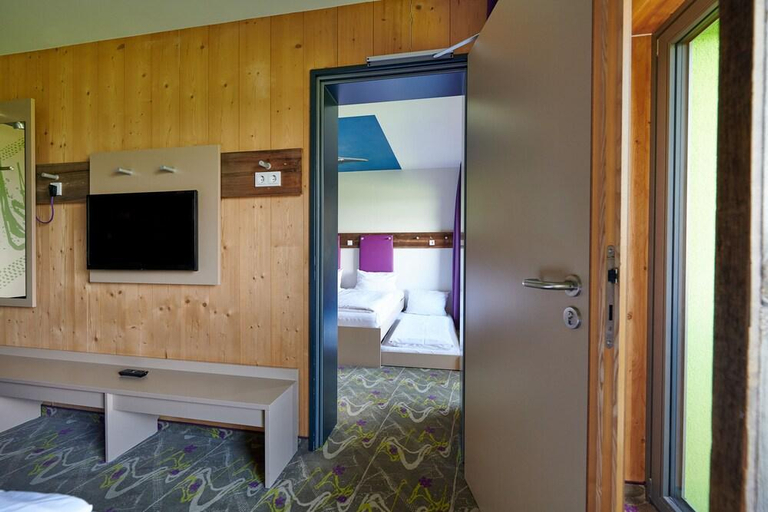 Bedroom 2, Explorer Hotel Garmisch, Garmisch-Partenkirchen