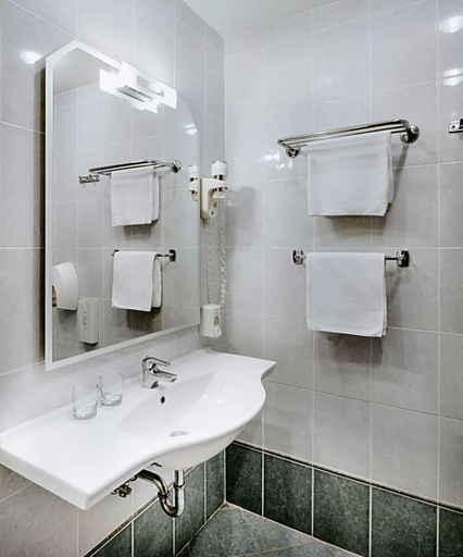 Bathroom 3, Hotel Ivka, Dubrovnik