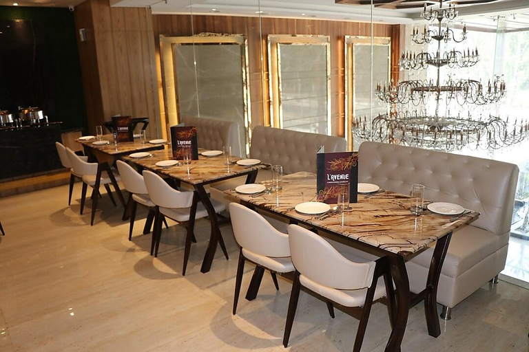 Food & Drinks 5, Dara Royale , Amritsar