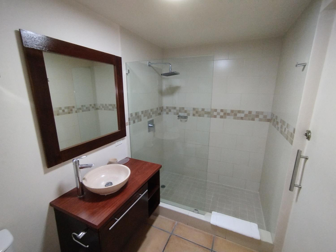 Bathroom 4, Bella Luxury Suite in Coronado, Chame