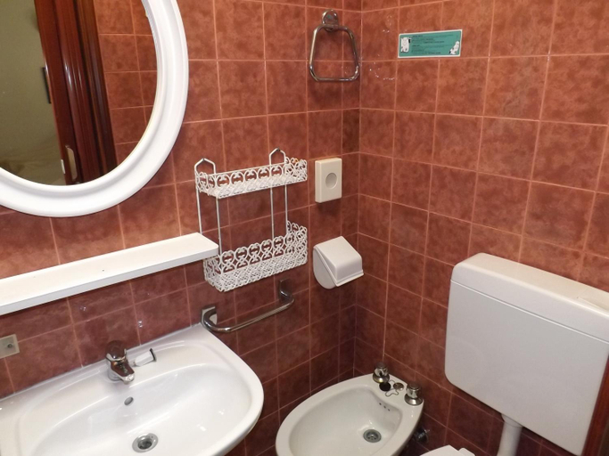 Bathroom 5, Hotel Marina, Forli' - Cesena