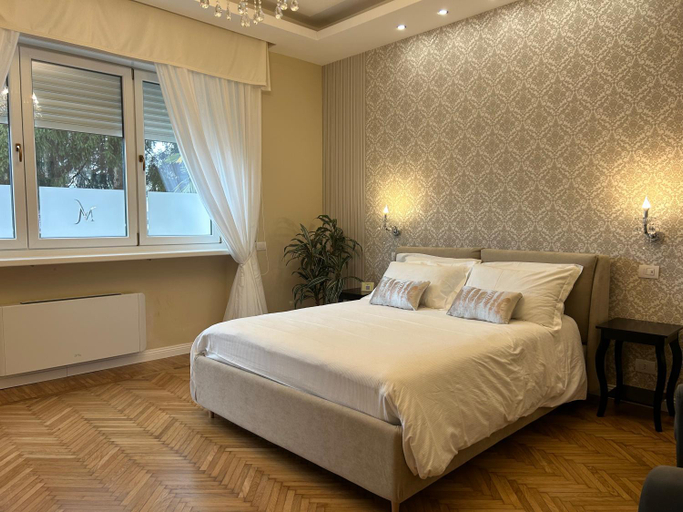 Bedroom 3, Villa Marchese Lake Maggiore, Varese