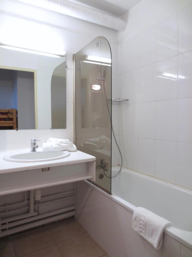Bathroom 4, Residence Anglet Biarritz Parme, Pyrénées-Atlantiques