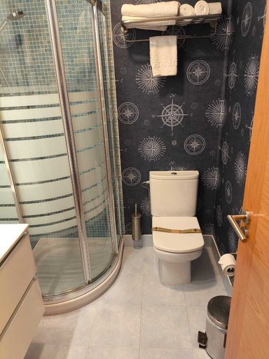Bathroom 5, Hotel O Noso, A Coruña