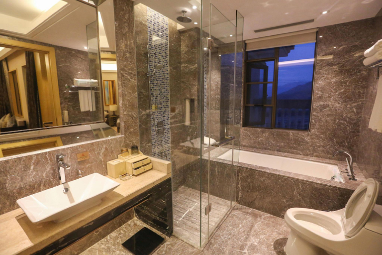 Bathroom 4, Kingworld Hotel Gui'an, Fuzhou