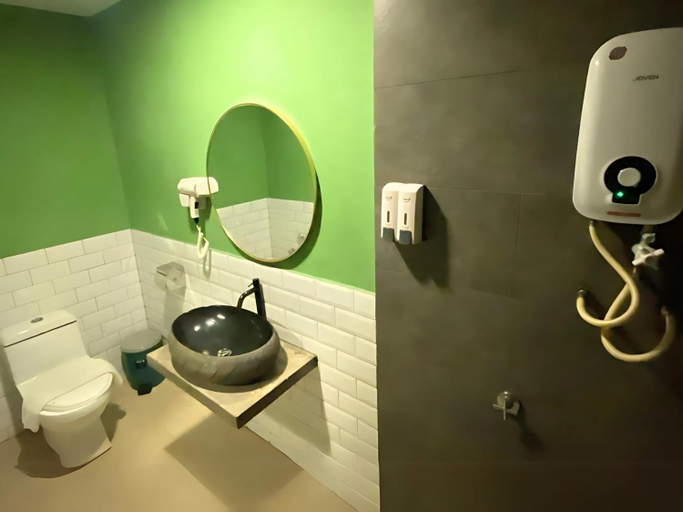 Bathroom 4, Smile Hotel Danau Kota, Kuala Lumpur