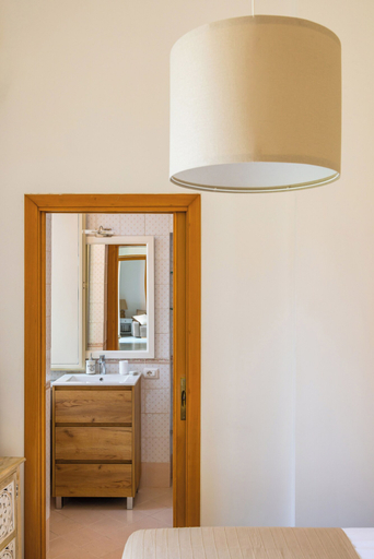 Room 3, Smooth Vibes at Chiaia by Napoliapartments, Napoli
