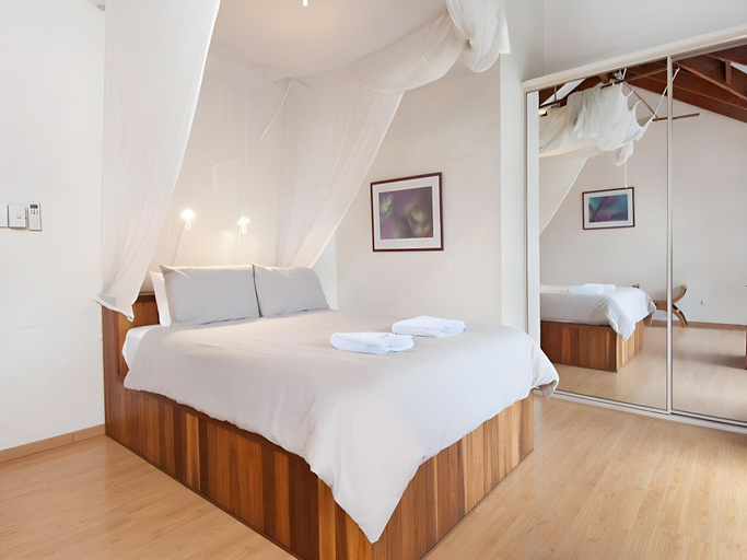 Bedroom 3, The Terrace Apartment, Byron