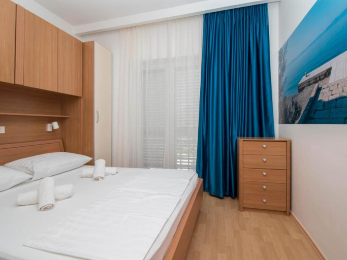 Bedroom 2, Apartments Antonio - One Bedroom Apartment with Balcony - 1, Tučepi