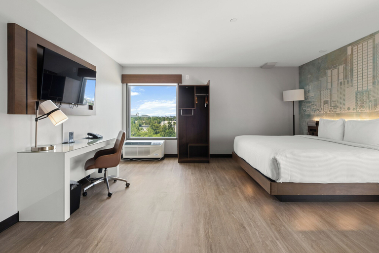 Bedroom 3, Cambria Hotel Orlando Universal Blvd, Orange
