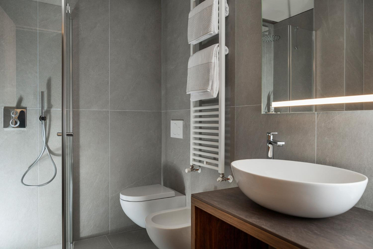 Bathroom 4, Miramonti Park Hotel, Sondrio