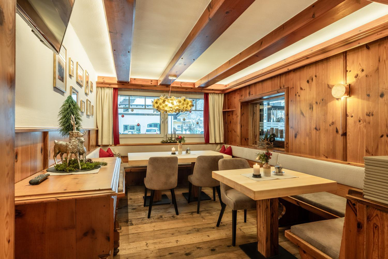 Food & Drinks 3, Schnitzl-Eck, Sankt Johann im Pongau