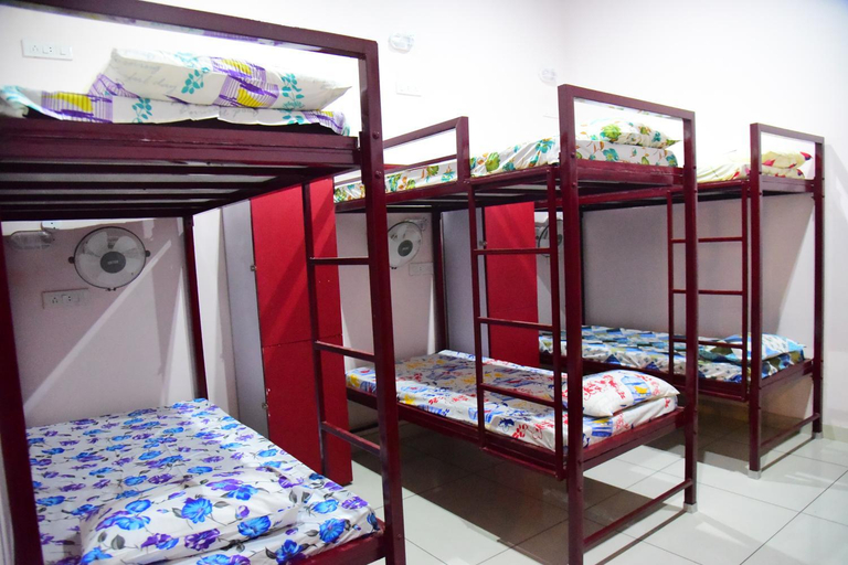 Bedroom 2, nutz backpackers , Amritsar