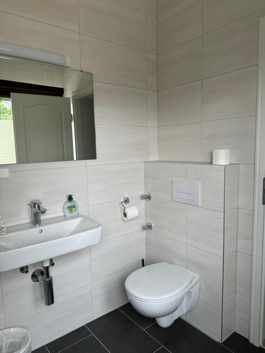 Bathroom, Hotel Pirol, Berlin