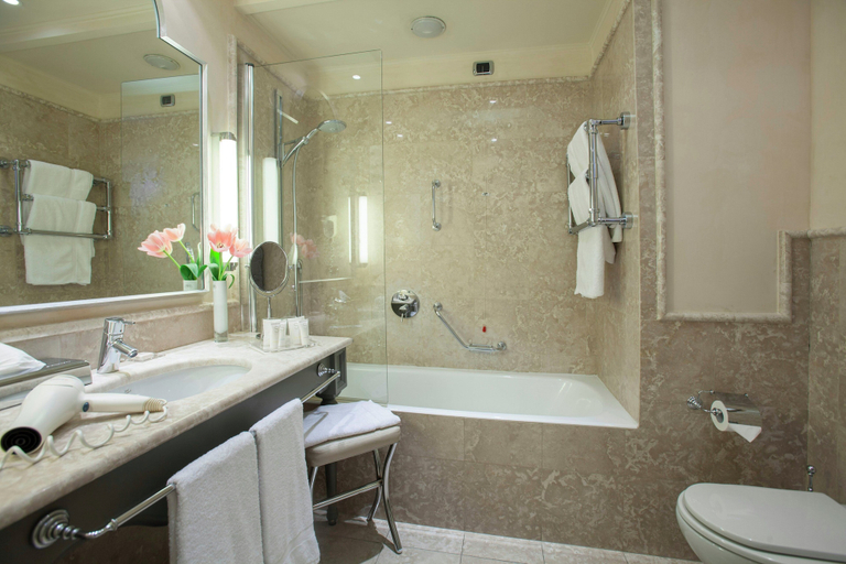 Bathroom 5, Starhotels Tuscany, Florence