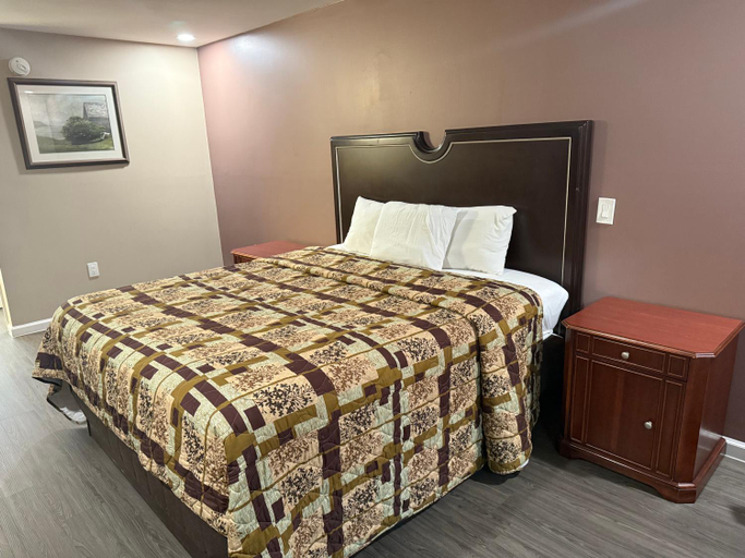 Others 5, Magnolia Bay Hotel and Suites, Clayton