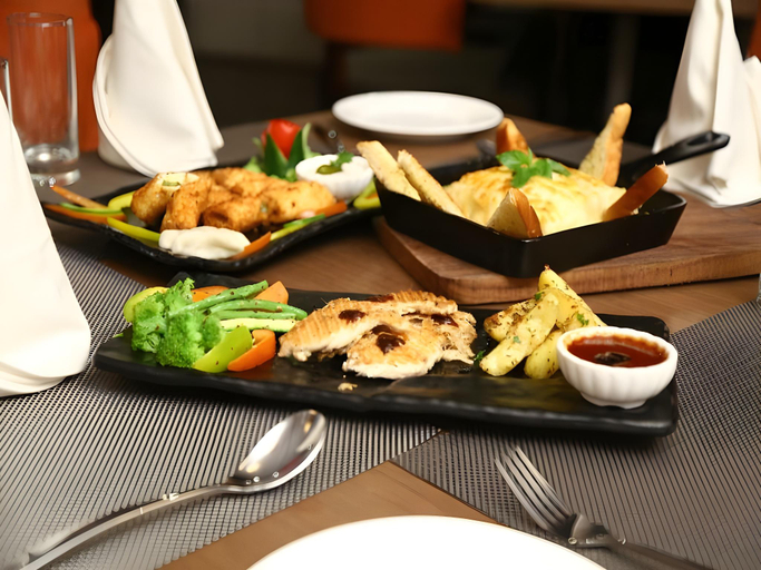 Food & Drinks 5, The Fern Residency Amritsar, Amritsar
