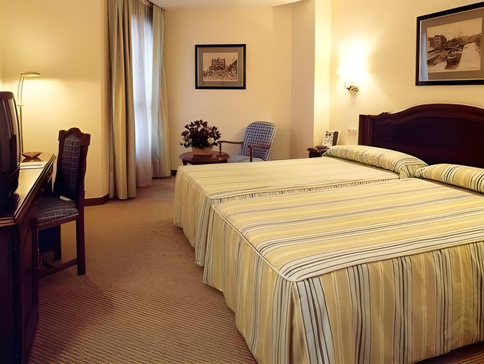 Bedroom, Hotel Abando, Vizcaya