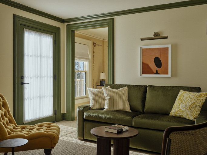 Living area 5, Belden House & Mews, Litchfield