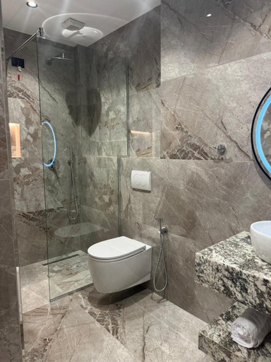 Bathroom 2, Villa La Mer Durres, Durrësit