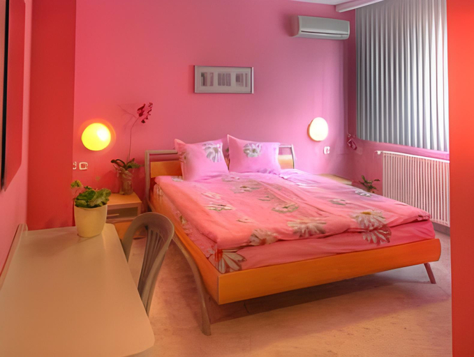 Bedroom 2, Family Hotel Mania, Stara Zagora