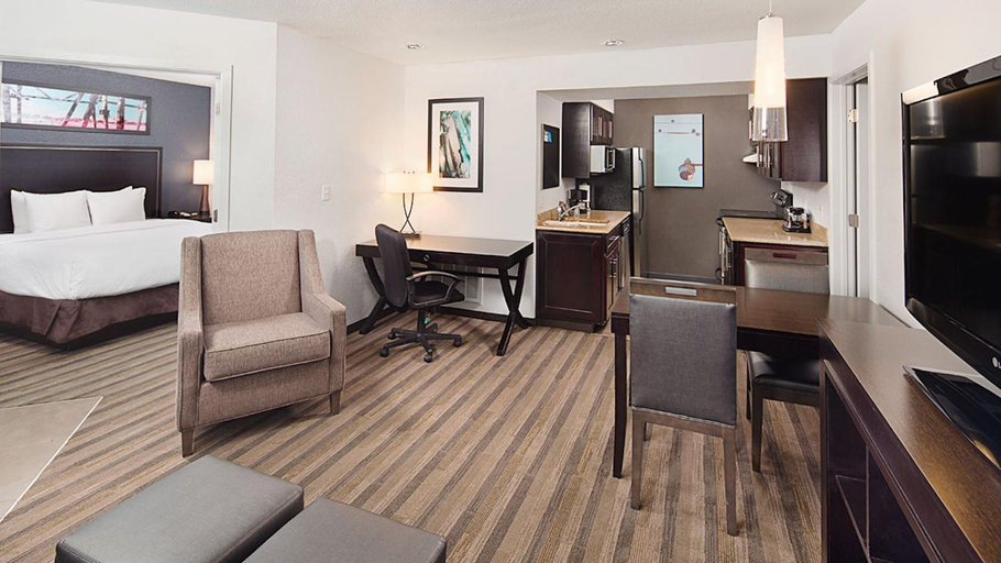 Bedroom 3, HYATT house Mt. Laurel, Burlington