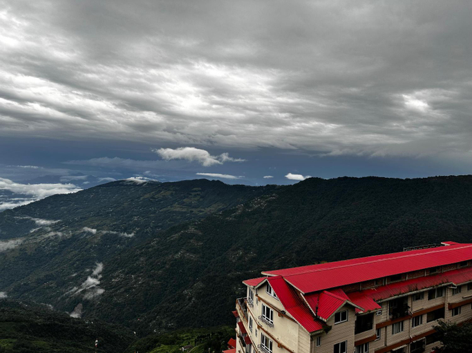 Others 2, Hotel Valley View Retreat, Darjiling