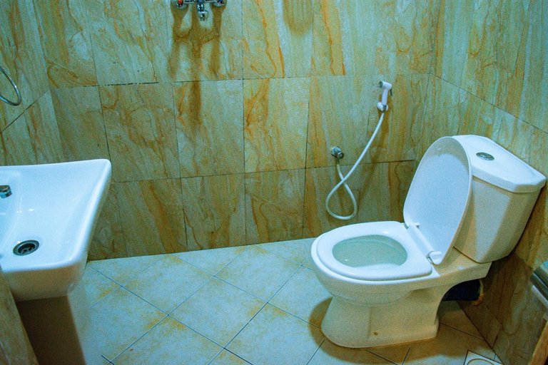 Bathroom 3, MARK-A GARDEN HOTEL KAWE, Kinondoni