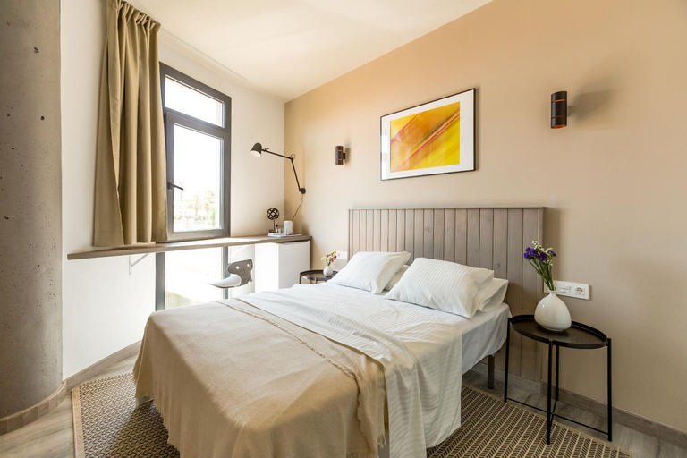 Bedroom 2, Hostal12, Alicante