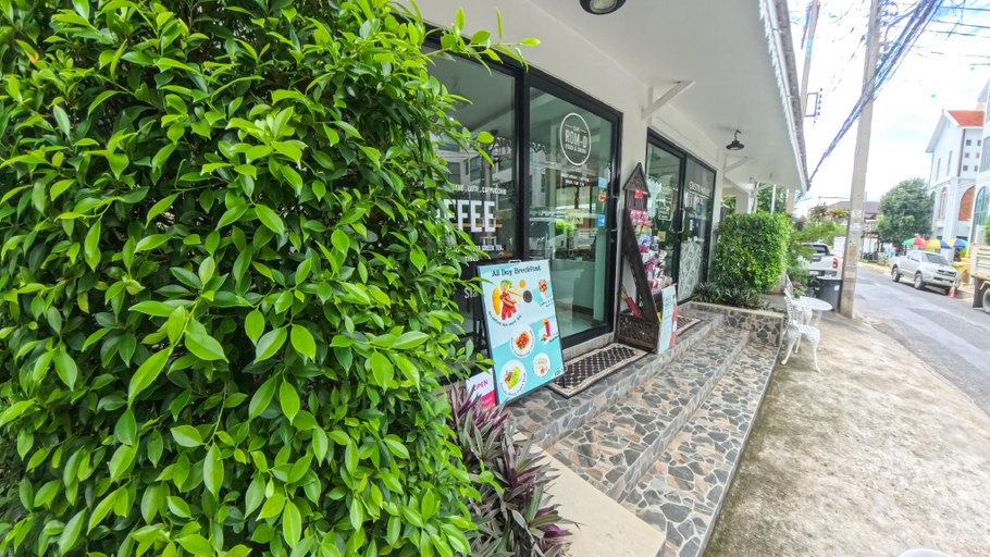 Others 5, Gusto House, Muang Chiang Mai