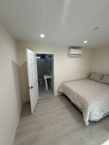 Bedroom 2, San Marino guest house, Los Angeles